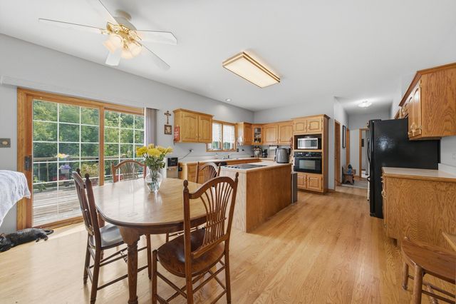 7651 Steeple Chase Drive, Frankfort, IL 60423