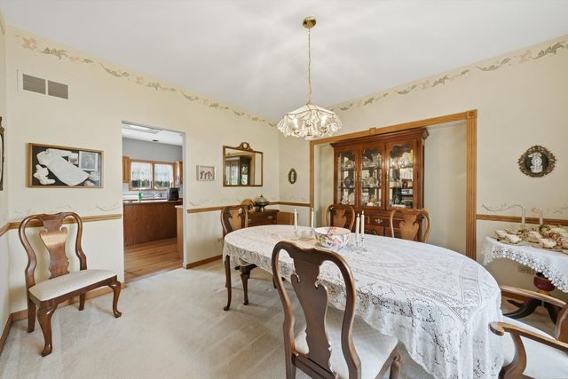 7651 Steeple Chase Drive, Frankfort, IL 60423