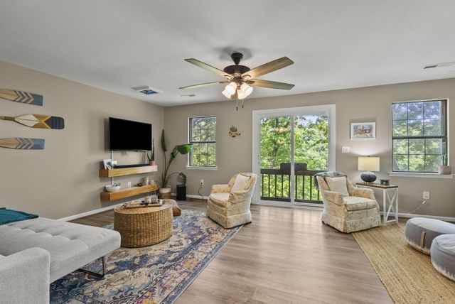 1686 Wells Landing Road, Danville, KY 40422