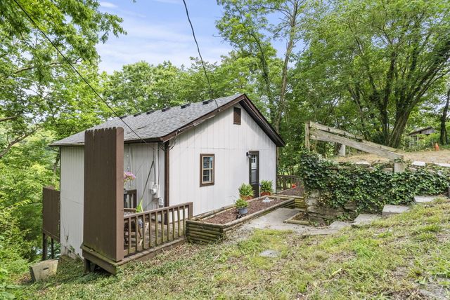 1686 Wells Landing Road, Danville, KY 40422