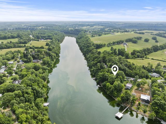 1686 Wells Landing Road, Danville, KY 40422