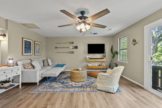 1686 Wells Landing Road, Danville, KY 40422