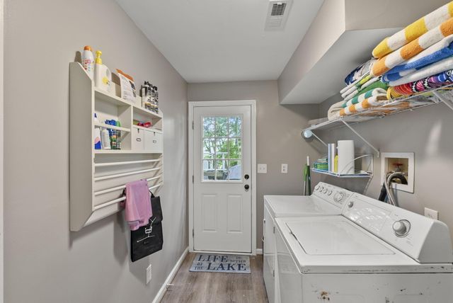 1686 Wells Landing Road, Danville, KY 40422