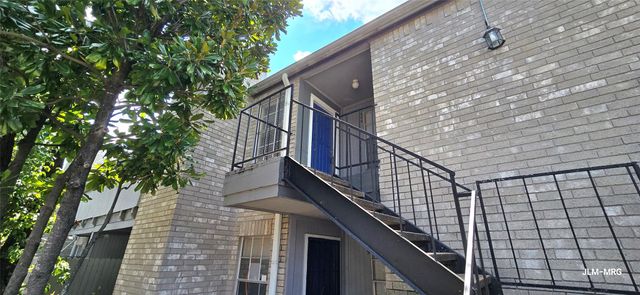 9700 Leawood Boulevard 406, Houston, TX 77099