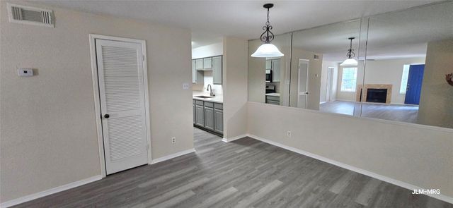 9700 Leawood Boulevard 406, Houston, TX 77099