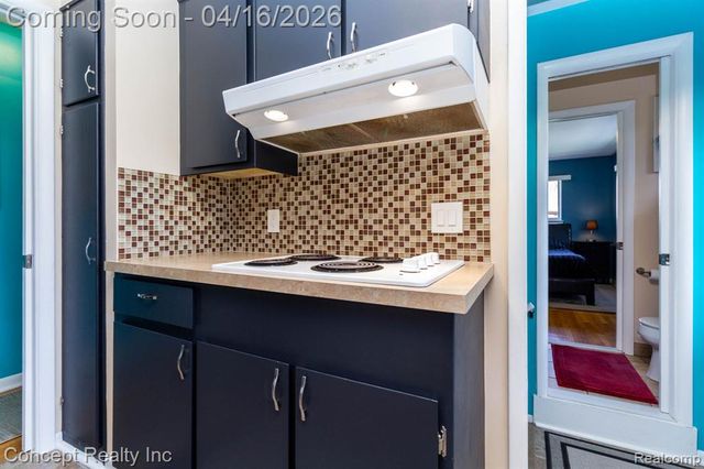 21247 Shurley Drive, Grosse Ile, MI 48138