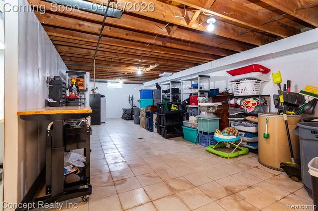 21247 Shurley Drive, Grosse Ile, MI 48138