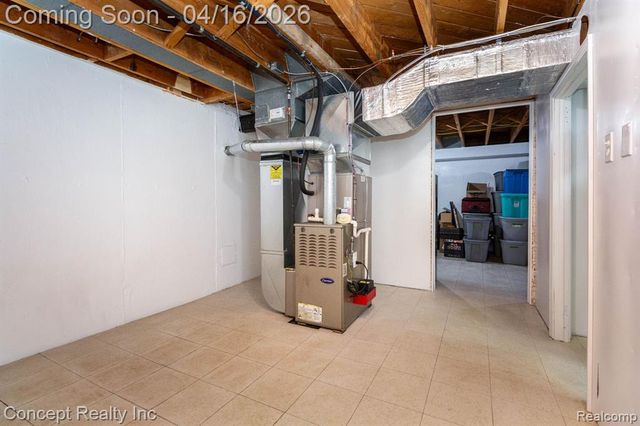 21247 Shurley Drive, Grosse Ile, MI 48138