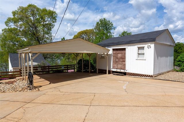 61 Fox Road, Lyman, SC 29365