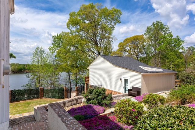 61 Fox Road, Lyman, SC 29365