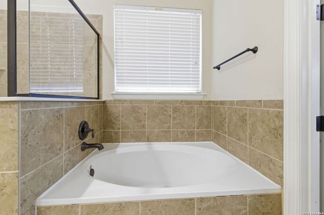 107 Dovetail, Boerne, TX 78006