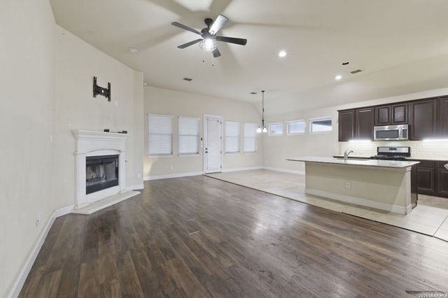 107 Dovetail, Boerne, TX 78006