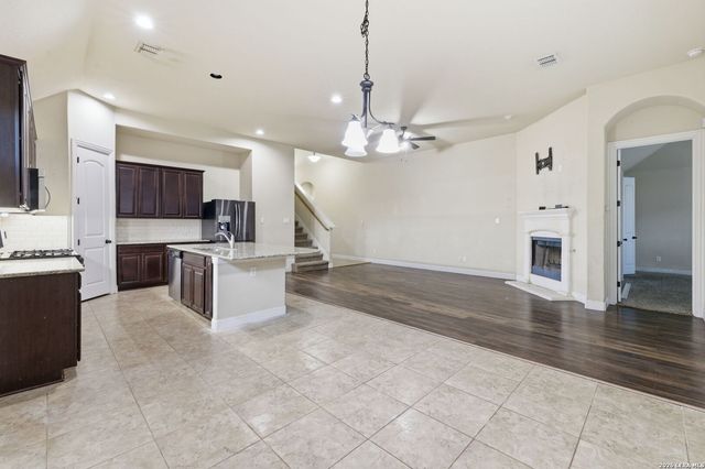 107 Dovetail, Boerne, TX 78006