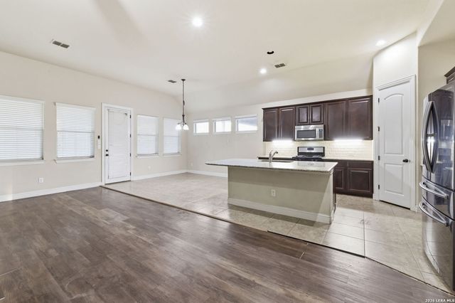 107 Dovetail, Boerne, TX 78006