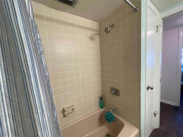 615 MIDWAY DRIVE B, Ocala, FL 34472