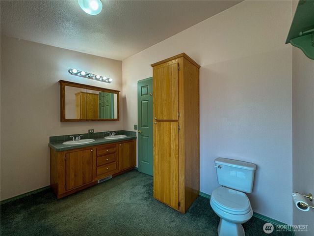 773 Lucas Creek Road, Chehalis, WA 98532