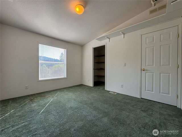 773 Lucas Creek Road, Chehalis, WA 98532