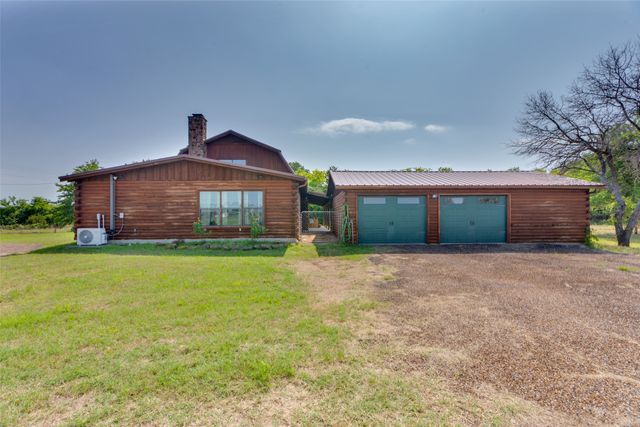 2700 Harwell Lake Road, Weatherford, TX 76088