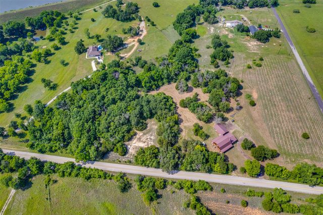 2700 Harwell Lake Road, Weatherford, TX 76088
