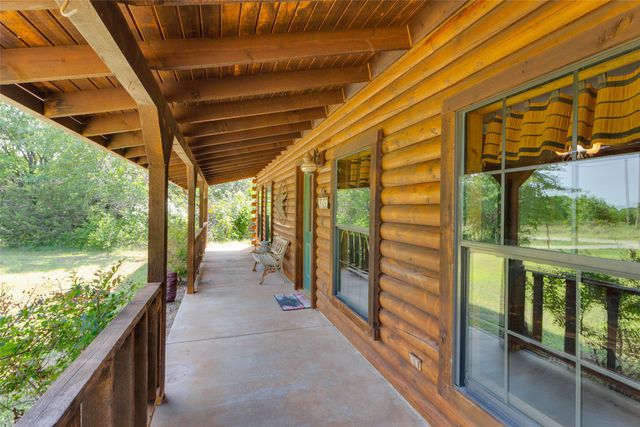 2700 Harwell Lake Road, Weatherford, TX 76088