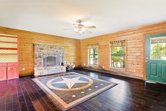 2700 Harwell Lake Road, Weatherford, TX 76088
