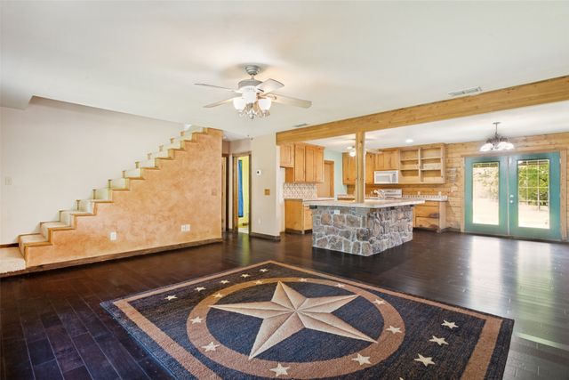 2700 Harwell Lake Road, Weatherford, TX 76088