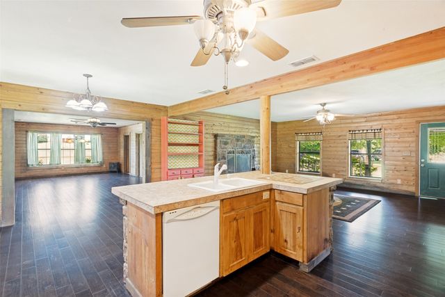 2700 Harwell Lake Road, Weatherford, TX 76088