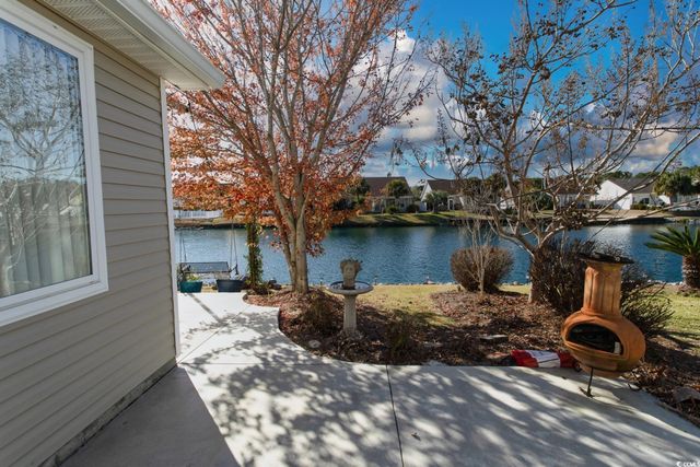 367 Vermillion Dr., Little River, SC 29566