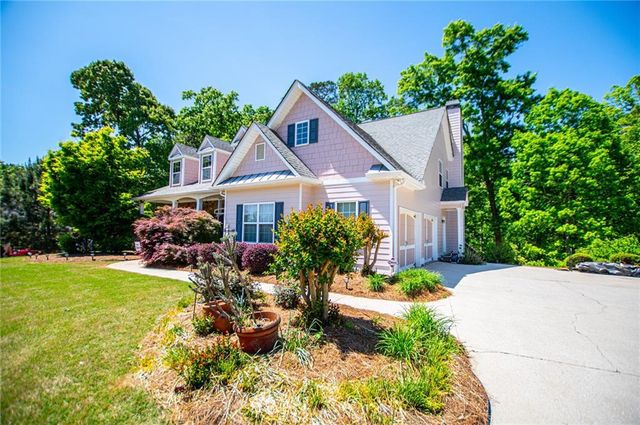 6170 Hedgestone Way, Douglasville, GA 30135
