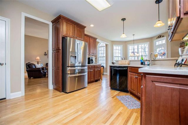 6170 Hedgestone Way, Douglasville, GA 30135