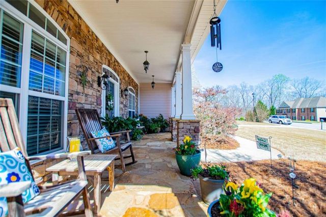 6170 Hedgestone Way, Douglasville, GA 30135