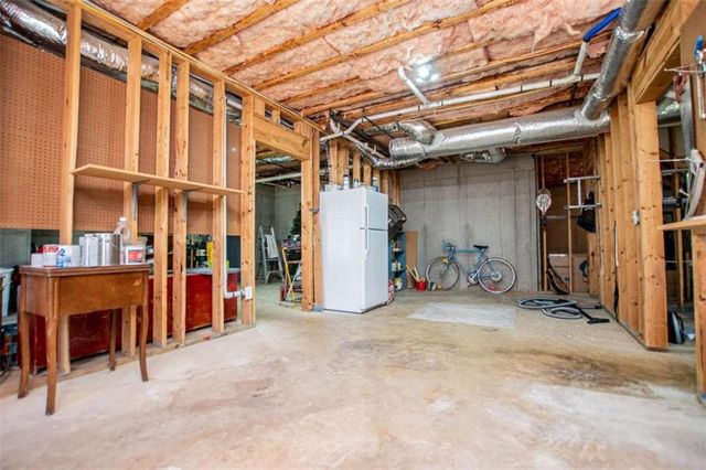 6170 Hedgestone Way, Douglasville, GA 30135