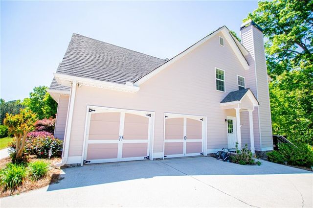 6170 Hedgestone Way, Douglasville, GA 30135
