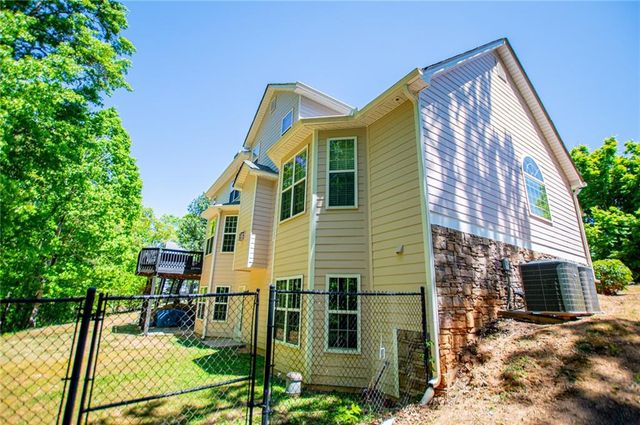 6170 Hedgestone Way, Douglasville, GA 30135