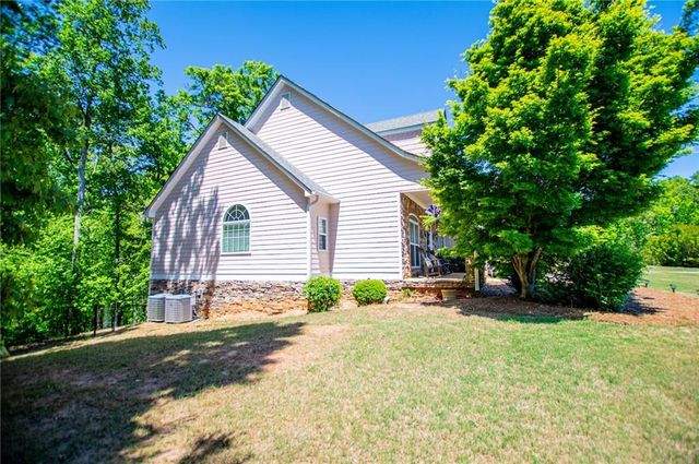 6170 Hedgestone Way, Douglasville, GA 30135