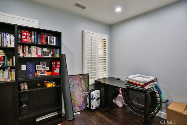 24 Coralwood, Irvine, CA 92618