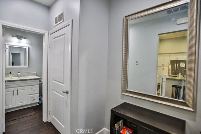 24 Coralwood, Irvine, CA 92618