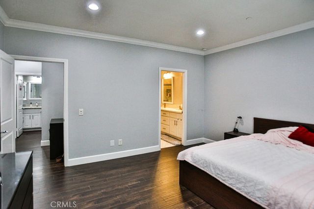 24 Coralwood, Irvine, CA 92618