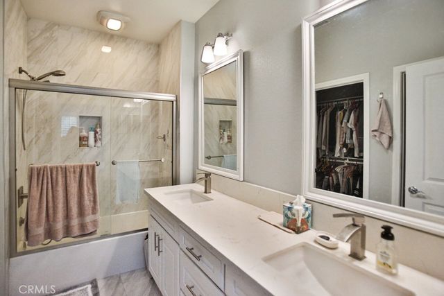 24 Coralwood, Irvine, CA 92618