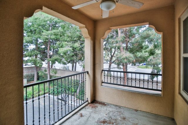 24 Coralwood, Irvine, CA 92618