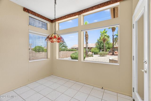 15624 W SENTINEL Drive, Sun City West, AZ 85375
