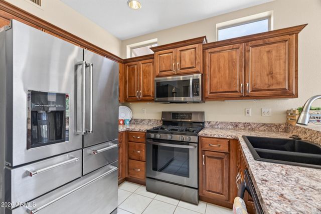 15624 W SENTINEL Drive, Sun City West, AZ 85375