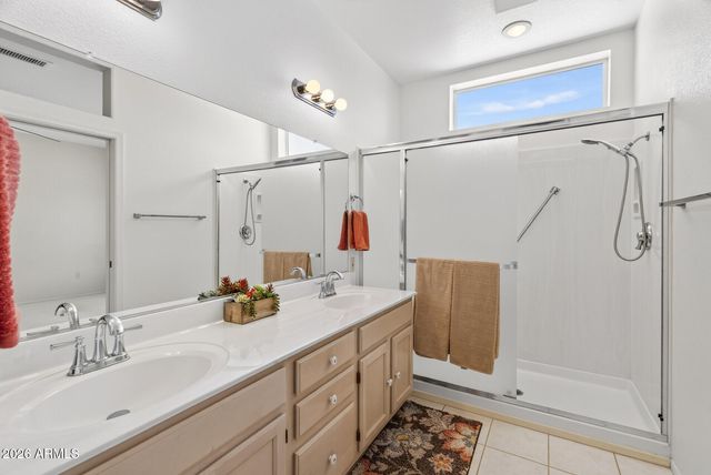 15624 W SENTINEL Drive, Sun City West, AZ 85375