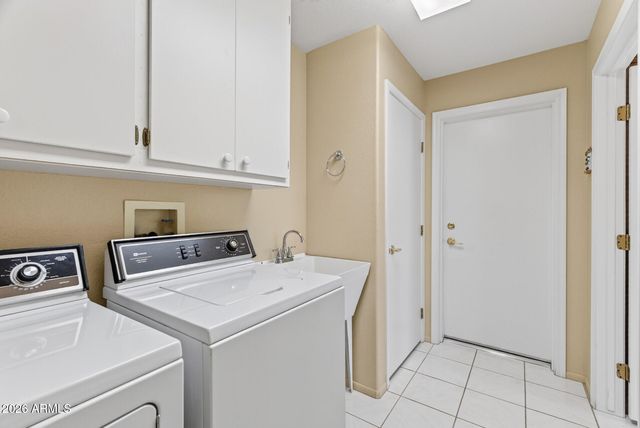 15624 W SENTINEL Drive, Sun City West, AZ 85375