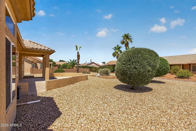 15624 W SENTINEL Drive, Sun City West, AZ 85375