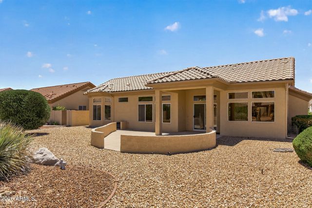 15624 W SENTINEL Drive, Sun City West, AZ 85375