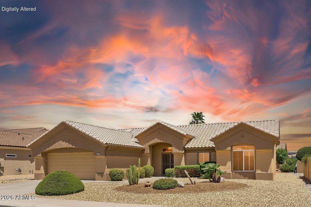 15624 W SENTINEL Drive, Sun City West, AZ 85375
