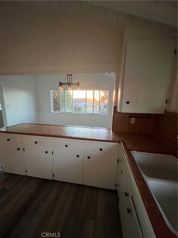 44 S La Senda Drive, Laguna Beach, CA 92651