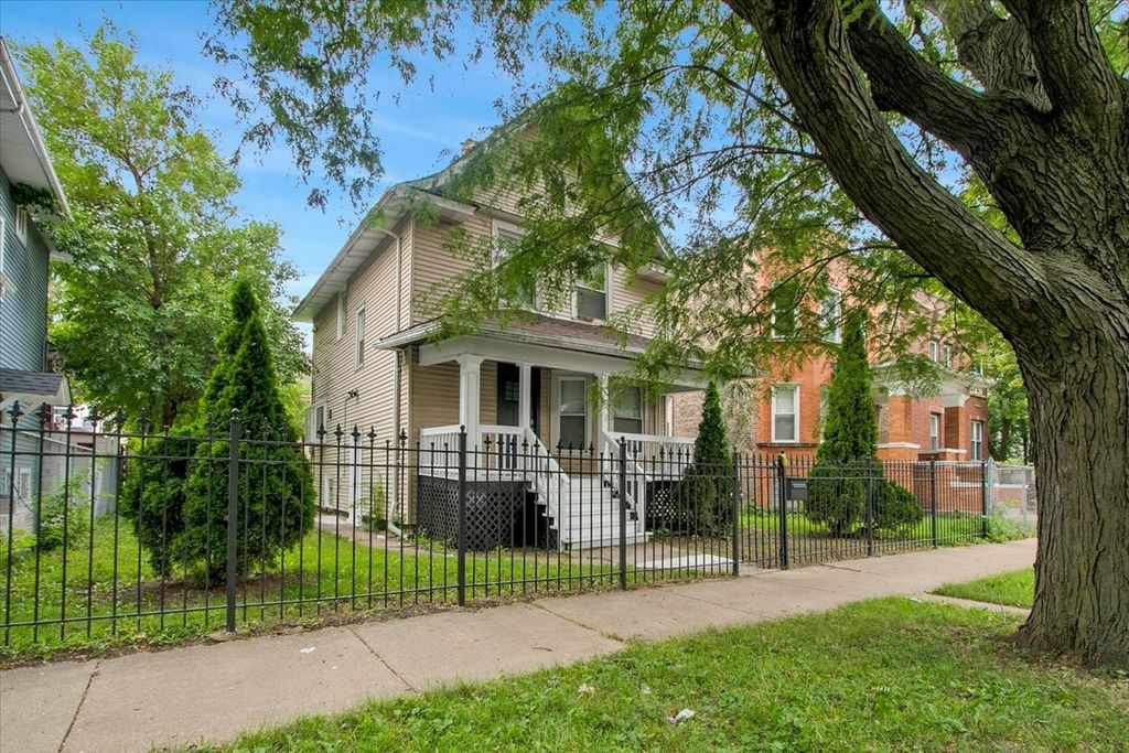 5465 W Cortez Street, Chicago, IL 60651 — exterior