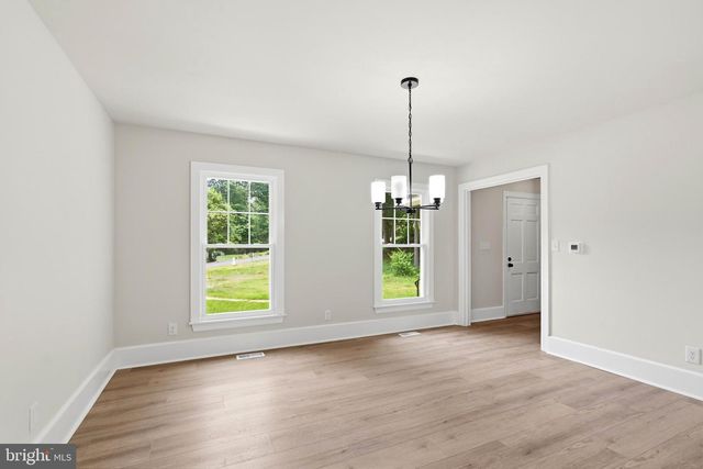 45 ACORN DR, Bridgeton, NJ 08302